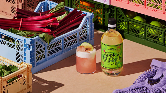 Rhubarb Crumble Sour Gin Cocktail Recipe